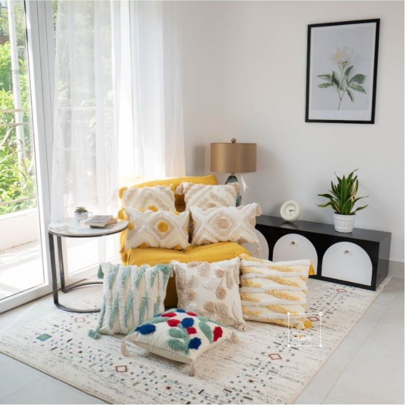 Vỏ Gối Tựa Lưng Sofa Bohemian Thêu Nổi Tua Rua Phong Cách Bắc Âu Sang Trọng