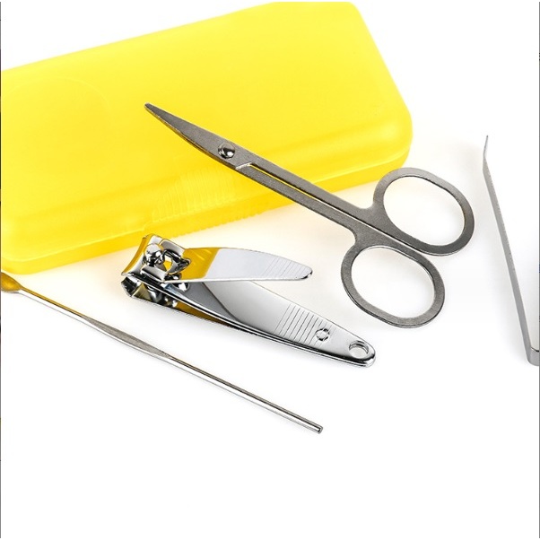 Bộ dụng cụ cắt móng tay làm đẹp 4 món - Bộ cắt móng tay tiện dụng - BMT003a