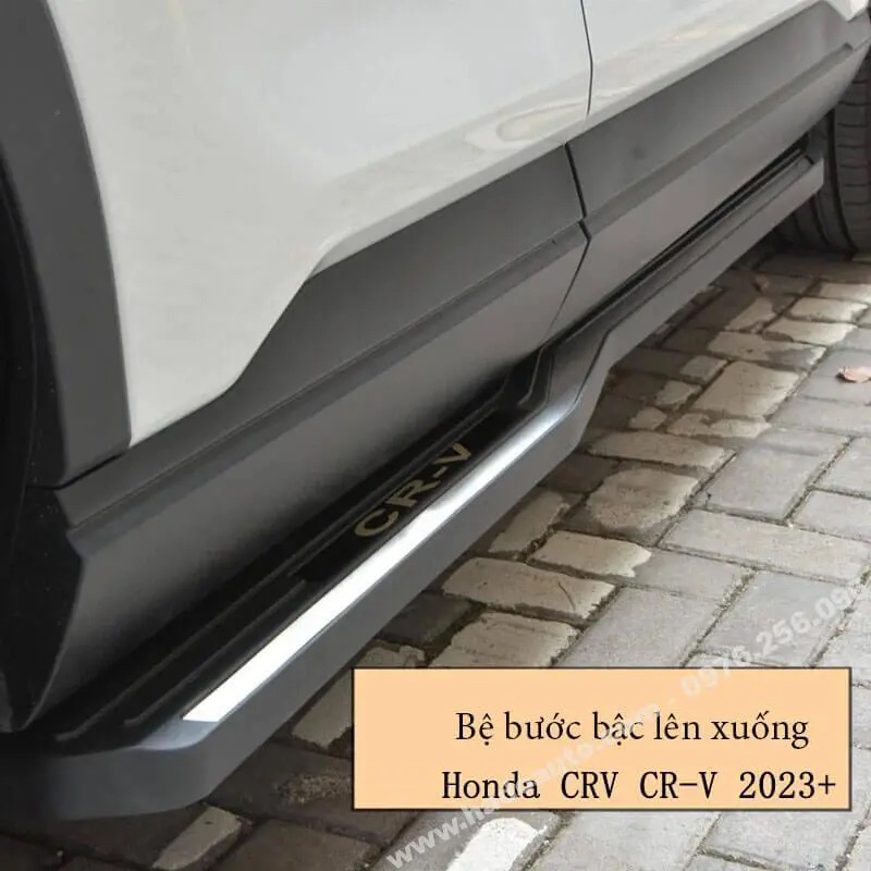 Bậc lên xuống xe Honda Crv 2022-2024, Mẫu vát đen đúc viền crom. Chuẩn Hãng,bền bỉ chắc chắn nặng 18kg