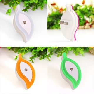 Đèn ngủ cảm ứng ánh sáng tự động tắt mở MiKaKo. MKM-DN170