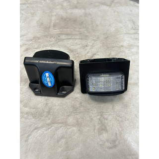 Đèn led soi biển số, Đèn soi biển số ô tô, xe tải điện 12v và 24v SD7001. Đèn soi biển số nhựa