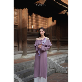 Áo dài THU NGUYỆT trên nền tơ Hàn cao cấp tiểu thư, nhẹ nhàng (chỉ có áo) by Serene