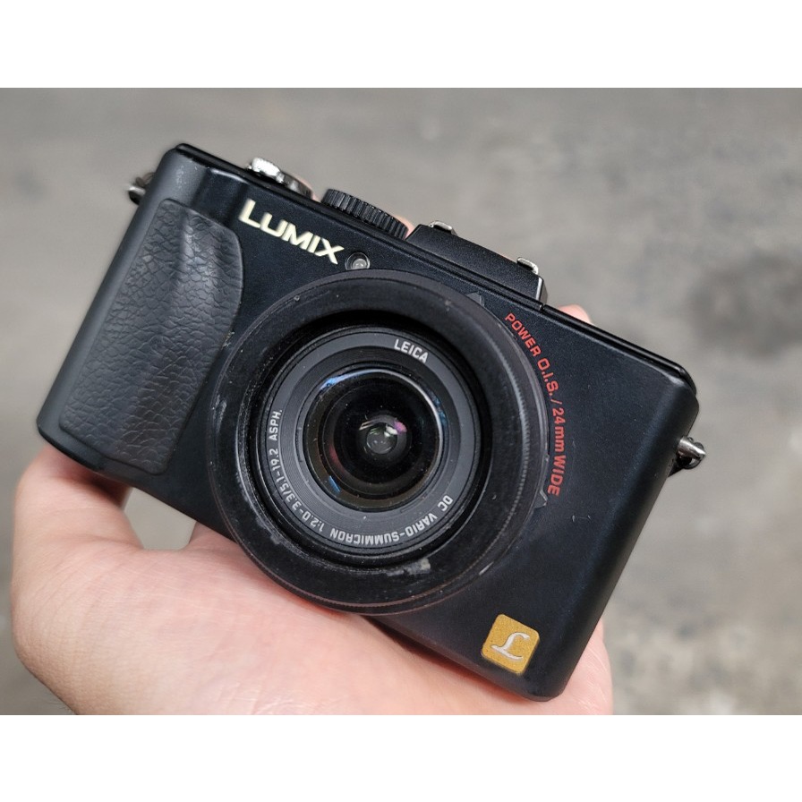 Máy ảnh Panasonic Lumix LX5 - 10 Megapixel - cảm biến CCD - Mới 90% ...