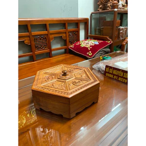 Khay gỗ đựng bánh kẹo đón Tết