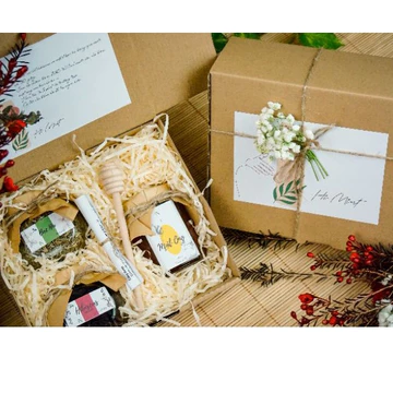 Set quà trà thảo mộc Hi Mint giúp giảm căng thẳng, thanh nhiệt (Trà bạc hà, trà Hibiscus và mật ong)