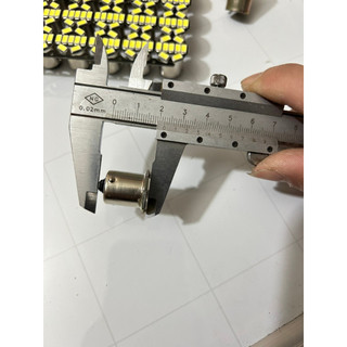 Bóng đèn xi nhan, đèn phanh ô tô, xe máy LED siêu sáng điện 12/24v.