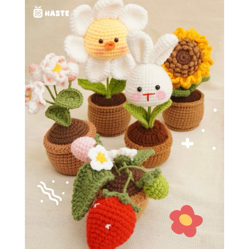 Chậu Hoa Len Tổng Hợp Để Bàn Trang Trí Bàn Làm Việc Bàn Học Dễ Thương Handmade Made by Haste