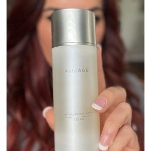 Tinh Chất Hỗ Trợ Làm Lành Thương Và Dịu Da AnteAGE Hyaluronic Acid 130ml