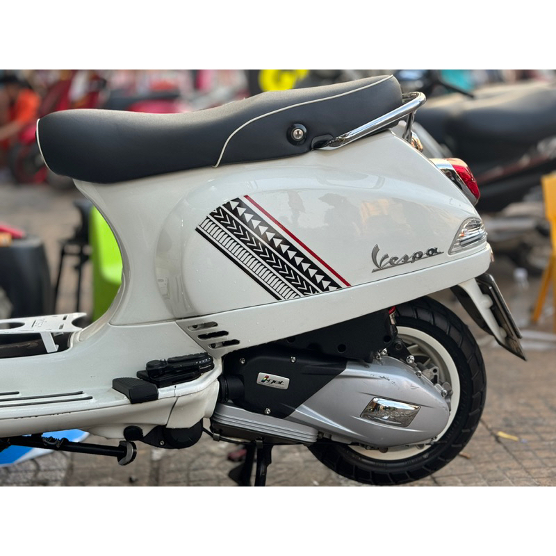 Tem Vespa LX