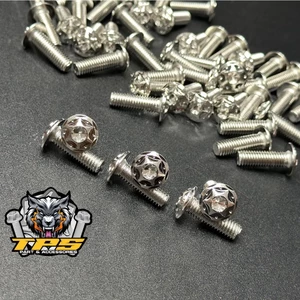 Dù Bông 6P ( ốc áo , ốc đĩa , ốc bửng…vvv) gắng mọi vị trí trên xe máy và tạo ra được vẽ đẹp và điểm nhấn trên xe