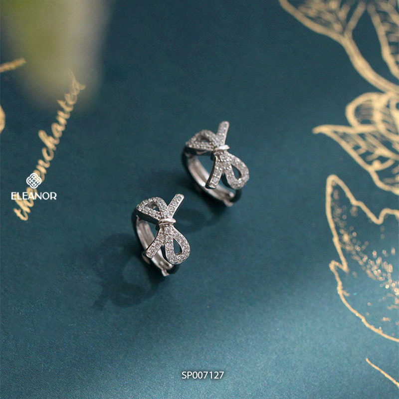 Bông tai nữ chuôi bạc 925 Eleanor Accessories hình nơ đính đá phụ kiện trang sức khuyên tai 7127