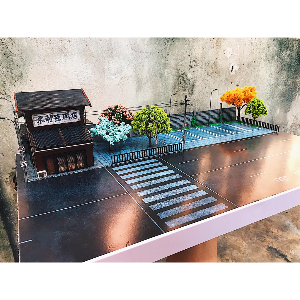 Sa bàn cho xe mô hình 1/64 Nhật Bản