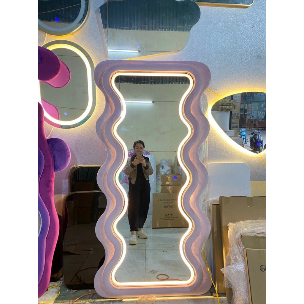 GƯƠNG SOI TOÀN THÂN HÌNH THỎ⚡️HÀNG CAO CẤP⚡️chạy led và không led HÀNG DỄ VỠ IB ĐỂ HỖ TRỢ SHIP AN TOÀN