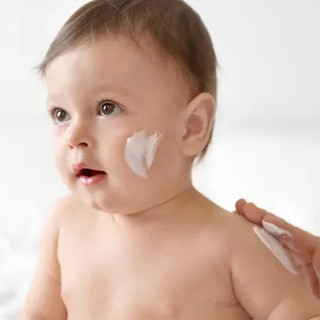 Kem Dưỡng Ẩm Mềm Da Johnson's Baby Cream (50g)