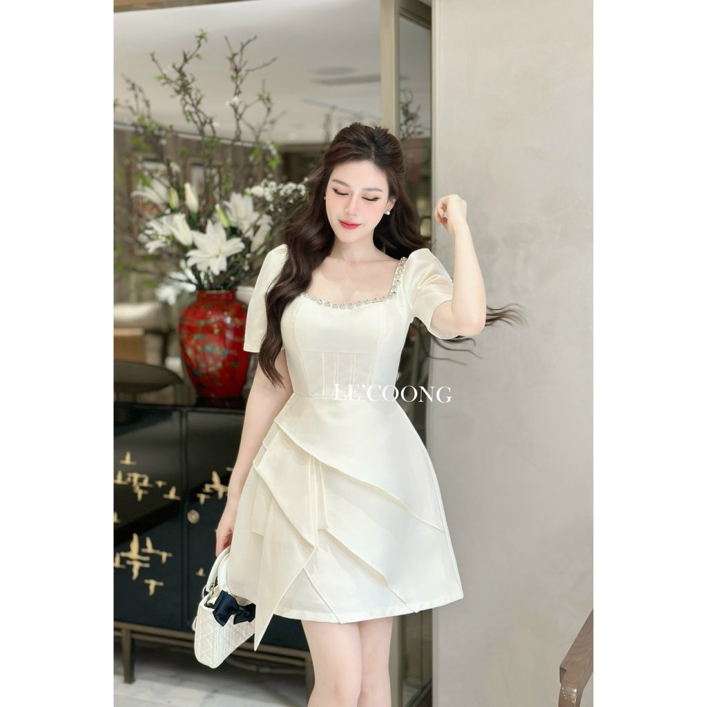 Váy Đầm Dự Tiệc Dáng Ngắn LECOONG V532 Cổ Vuông Sang Chảnh