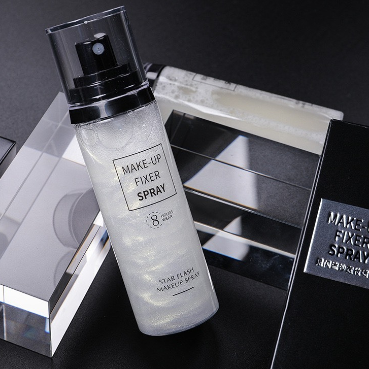 Xịt Khóa Nền Makeup Cố Định Lớp Trang Điểm Mịn, Lì, Lâu Trôi, Bắt Sáng Căng Bóng Da Suốt 8 Tiếng