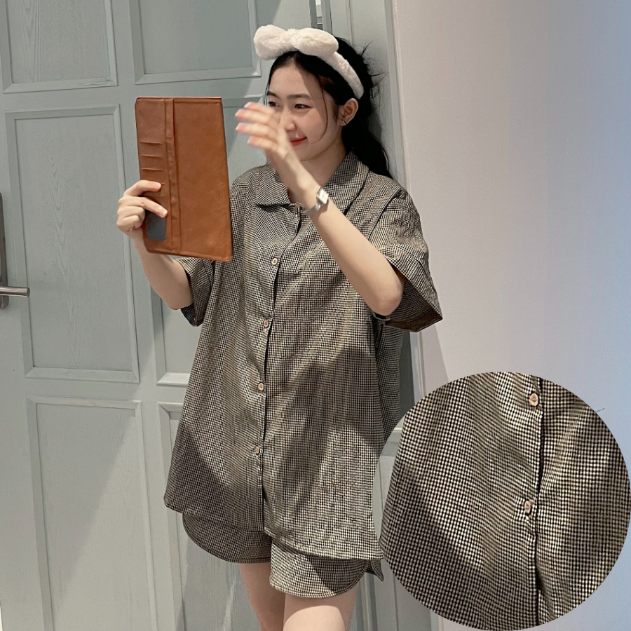 Đen xám nhỏ (Gấu)