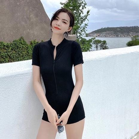 Đồ bơi nữ kín đáo thời trang 2024 khóa kéo bodysuit tay cộc