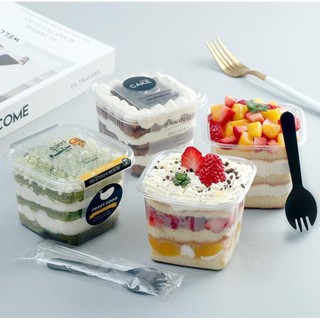 10 hộp pet nhựa đựng mousse,tiramisu,pudding 10*10*7cm