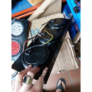 Đôi Đèn hậu xe tải led 3 khoang tròn 2008 hàng SILIDUO chất lượng cao 12v/24v