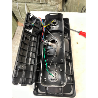 Đèn hậu xe tải Huyndai HD65 HD72 3,5T 15T....