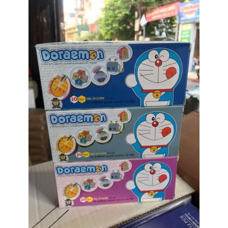 Bút Doremon gel Thiên Long đợt này em 3mầu tím,đenx xanh.Hộp 20 chiếc