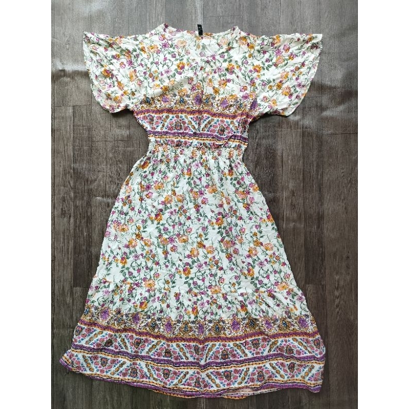 (Sale) Đầm voan hoa hàn tay cánh dơi - dư xịn (55 kg)