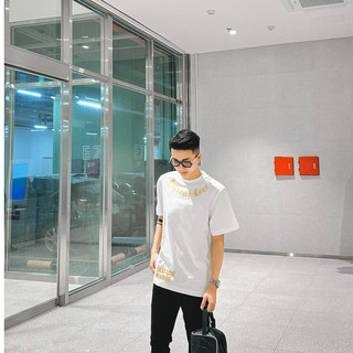 Áo Phông Nam Đôn Chề Level In Chữ Vàng Great Love Vạt Áo Siêu Đẹp - Áo Thun Nam Nữ Đôn Chề Cao Cấp