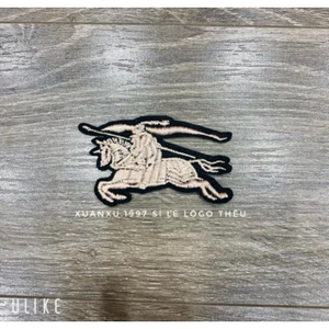 patch vải ủi nhiệt thêu hình thời trang logo người cưỡi ngựa cao cấpp