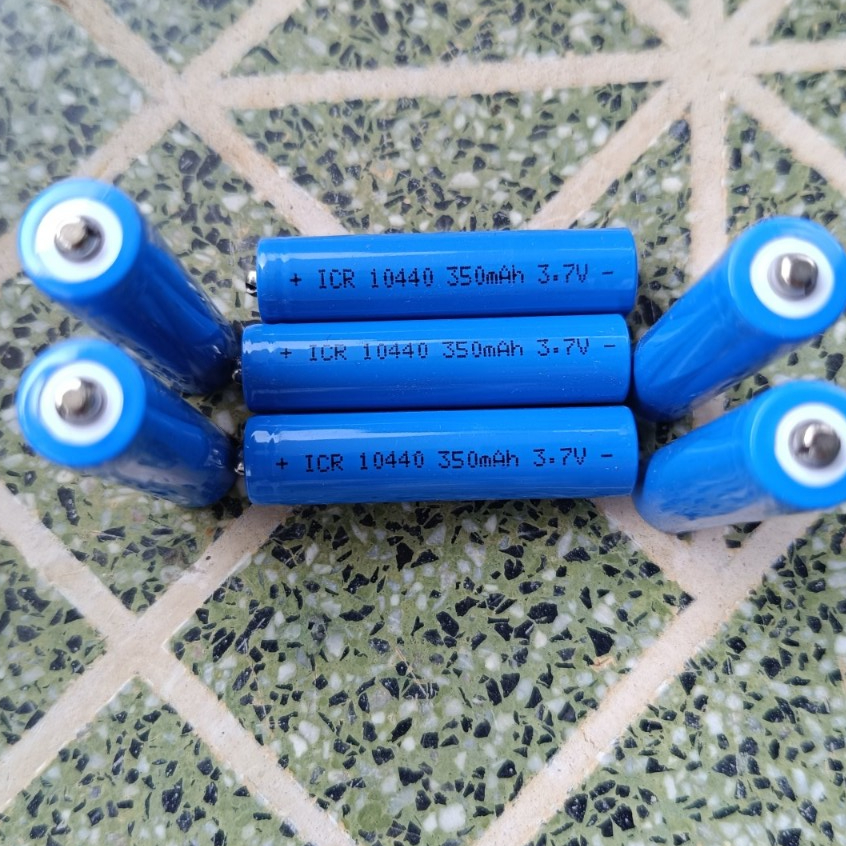 10440 ( AAA) 3.7v cho đèn led, xe đồ chơi | Shopee Việt Nam