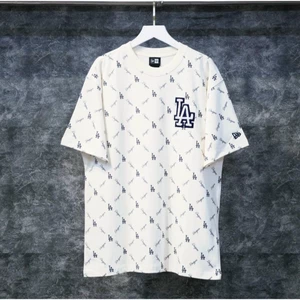 Áo Thun L.A Vải Cotton Khô, Áo Phông Unisex Nam Nữ-Aó Phông LA In Tràn 2 Mặt Form Rộng Dấu Quần Phong Cách Boy Phố