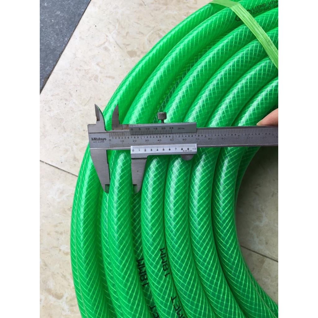 Ống bơm nước dẻo phi 21, cuộn 50m - Chất lượng cao, bền bỉ, tưới tiêu hiệu quả cho mùa màng xanh tốt.