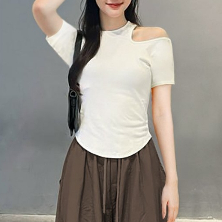 Ảnh Áo Thun Cộc Tay nữ Khoét Vai Gladimax F89, Áo Hở Vai cá tính, chất thun cotton mềm mại 1