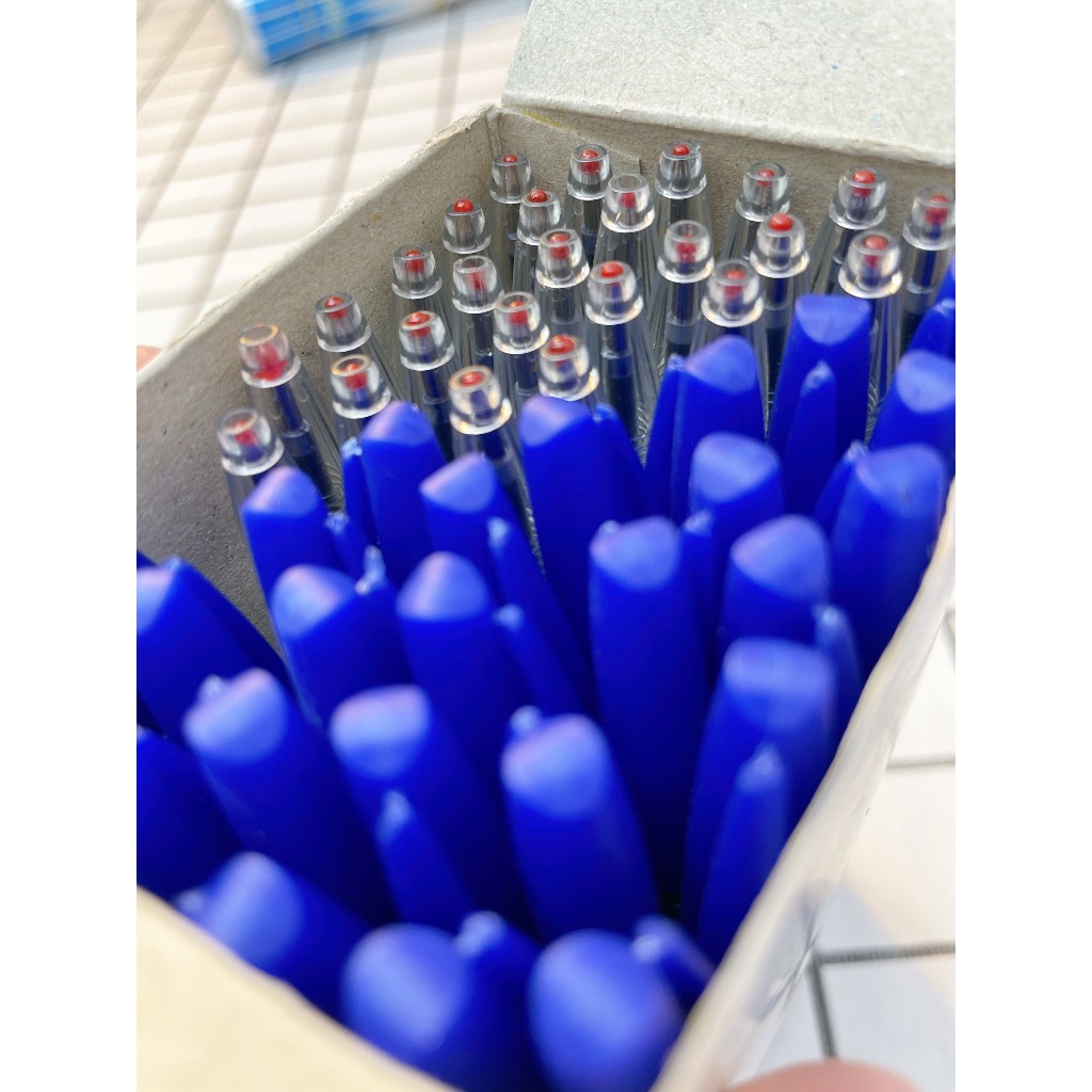 Hộp 50 Chiếc Bút Bi Nắp Xoáy Raddar 665 ngòi bút 1.0mm tiện lợi dành ...