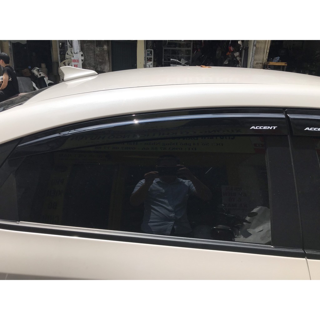 Vè che mưa xe Hyundai Accent 2018-2023, Nhựa ABS đen Thái cao cấp