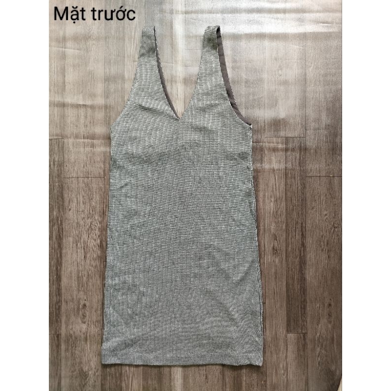 (Sale) Đầm yếm thun Mang0 dư xịn (44-59 kg)
