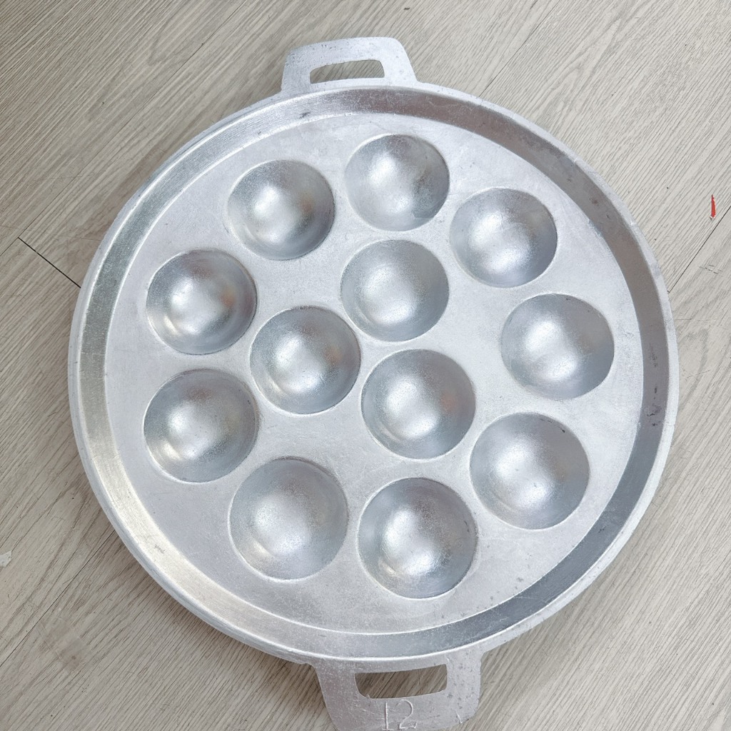 Khuôn bánh khọt nhôm đủ size ( 7 lỗ - 19 lỗ) có nắp kèm theo tiện dụng- Dụng cụ gia dụng nhà bếp khuôn bánh khọt