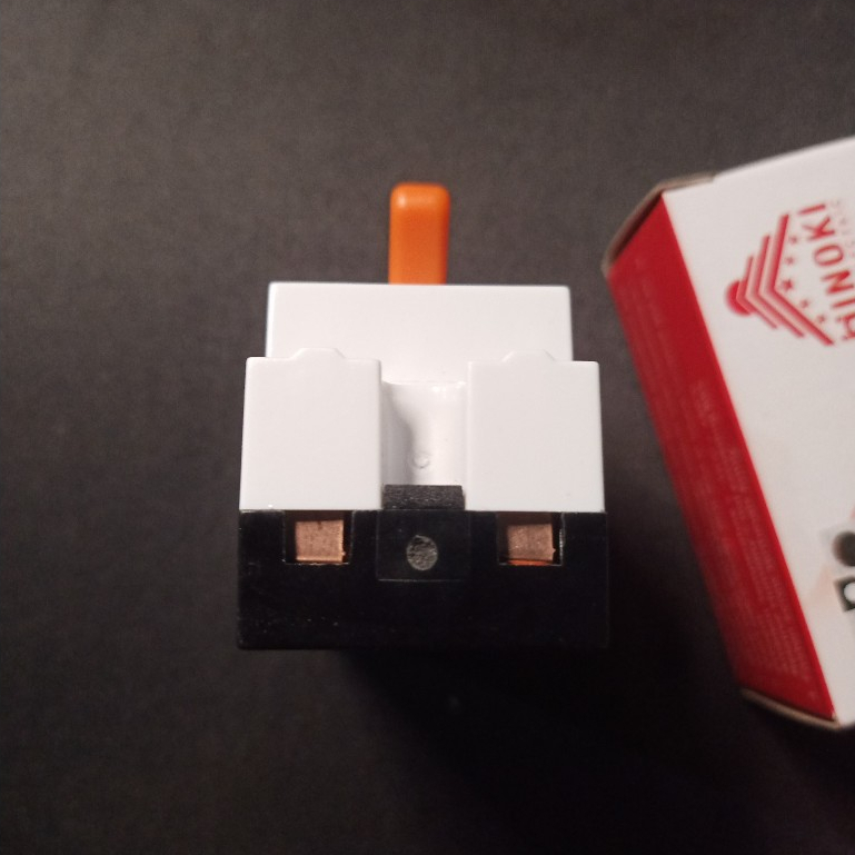 Aptomat - CB bộ ngắt mạch an toàn (át nổi) Hinoki 30A, 40A
