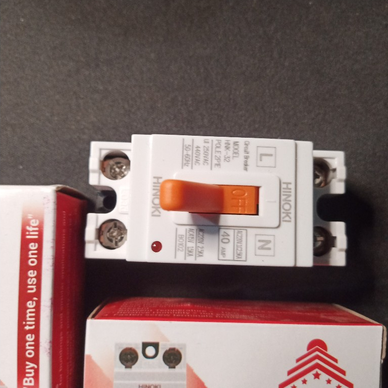 Aptomat - CB bộ ngắt mạch an toàn (át nổi) Hinoki 30A, 40A