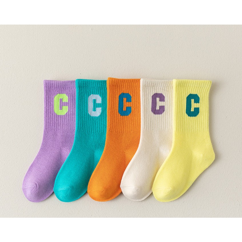 Vớ Tất trẻ em (COMBO 5 ĐÔI) cao cổ chữ C phong cách trẻ trung và năng động.
