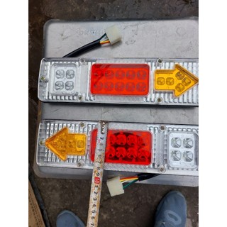 đèn hậu led mũi tên giá 1 đôi. Đèn hậu led 12v dài 30cm