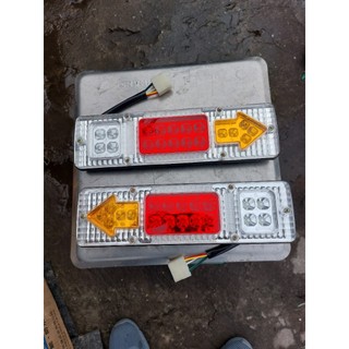 đèn hậu led mũi tên giá 1 đôi. Đèn hậu led 12v dài 30cm