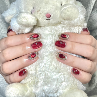 Nailbox ánh mắt mèo form ngắn được đổi form