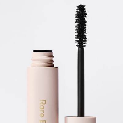 Chuốt mi Rare Beauty Perfect Strokes Universal Volumizing Mascara, Size 0.27 oz/ 8 mL Women Cosmetic
