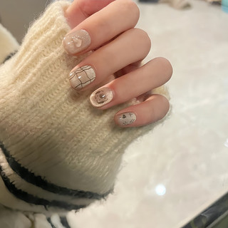 Nailbox Form Ngắn Dễ Thương Ánh Mắt Mèo
