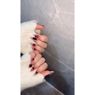 NANTY Nailbox thiết kế móng dài đính đá màu đỏ đậm M414