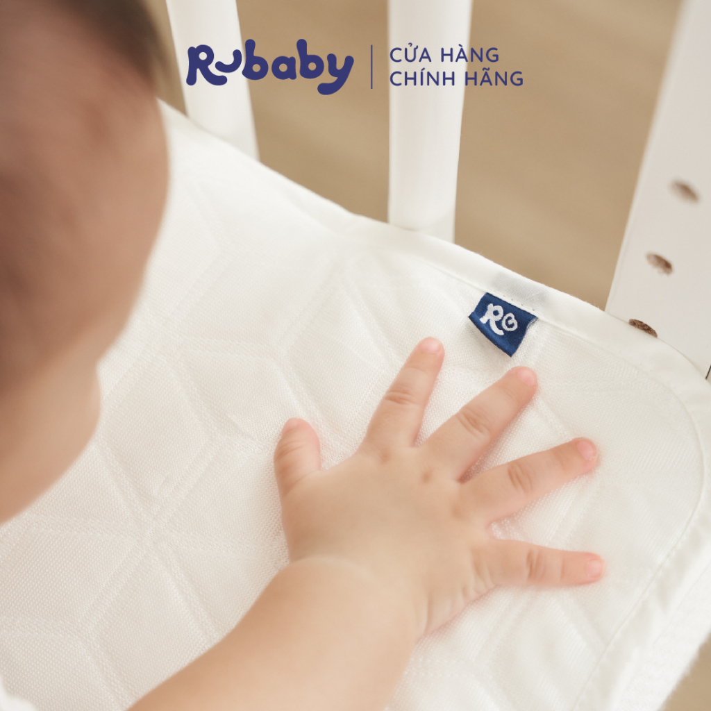 Ảnh Tấm Giải Nhiệt Rubaby, Chất Liệu Sợi Lạnh IceFiber™ Làm Mát Nhanh Chóng, Giúp Bé Ngủ Êm & Thoáng Mát 3