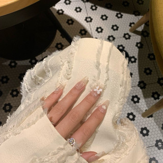 NANTY Nailbox thiết kế màu be đính nơ vẽ nhẹ nhàng  M006