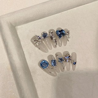 NANTY Nailbox thiết kế màu nước gạo đính đá xanh đậm M418