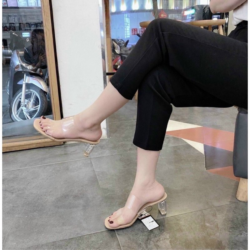 Guốc 2 Quai Trong Kiểu Dáng Ôm Chân Siêu Xinh Đủ Size 35-39